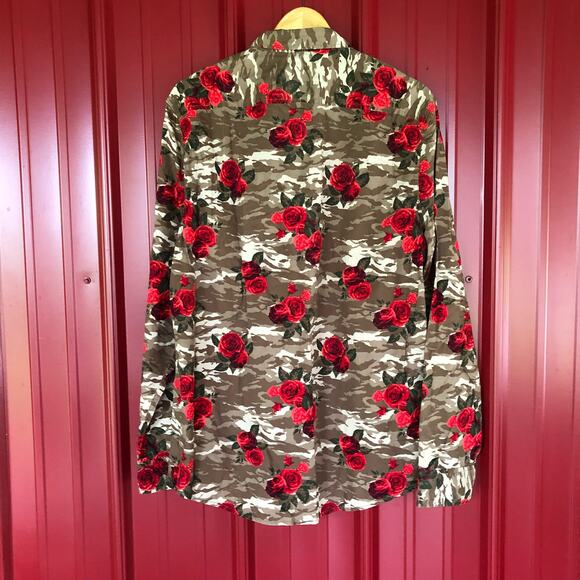 The Rails Shirt Camo Floral Rose All Over Print Sz XL Button Up Long Sleeve - Picture 2 of 9